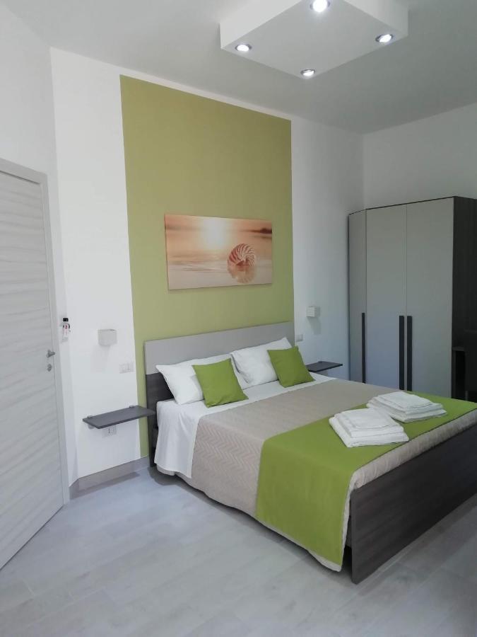 Flamingo Rooms Маргерита-ди-Савойя Экстерьер фото