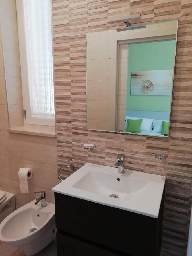 Flamingo Rooms Маргерита-ди-Савойя Экстерьер фото