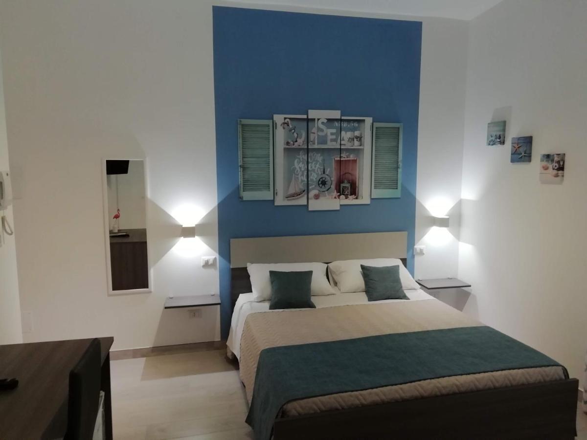 Flamingo Rooms Маргерита-ди-Савойя Экстерьер фото